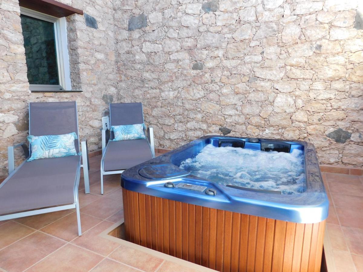 Vila Casa Cho Silvestre Tiscamanita Exteriér fotografie